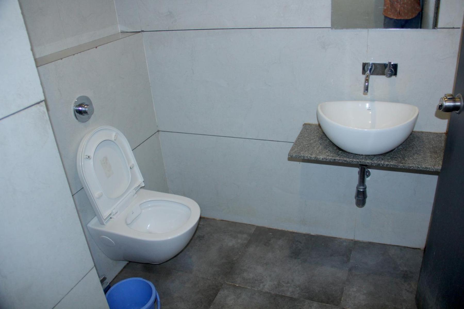 Hotel Ambai Executive Tuljapur Exteriér fotografie