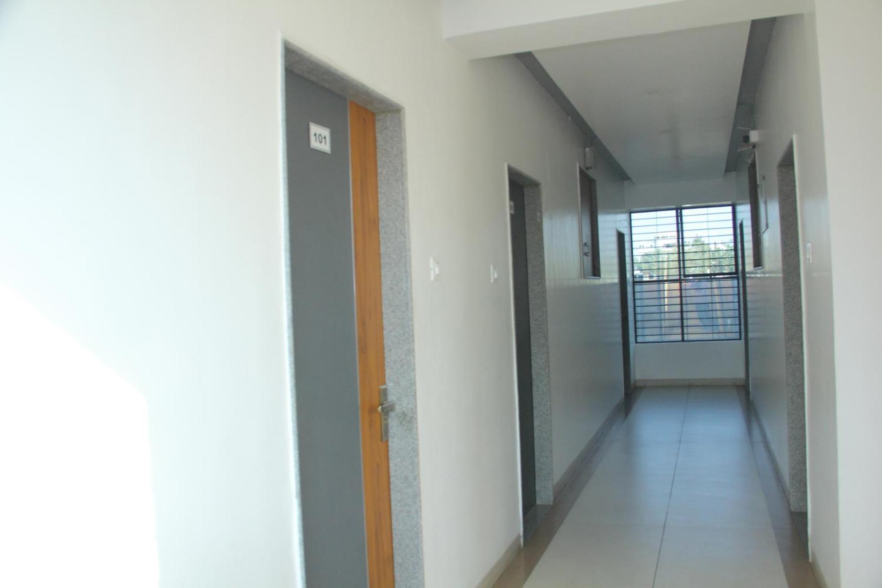 Hotel Ambai Executive Tuljapur Exteriér fotografie