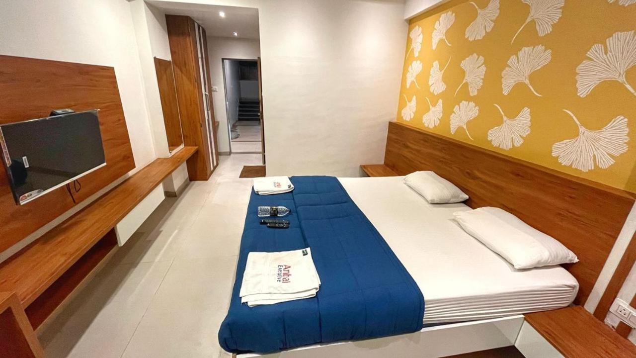 Hotel Ambai Executive Tuljapur Exteriér fotografie